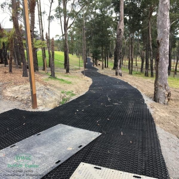 GEOHEX -Erosion Control Tile (Price is for 2 pieces per sqm) - Image 4