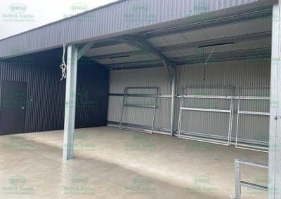 New shed waiting on stable installation