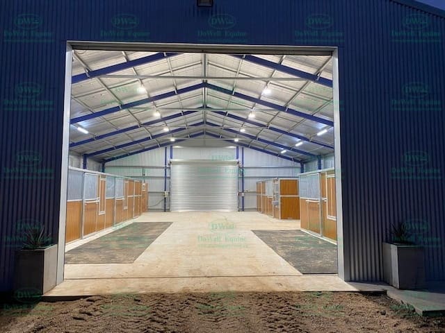 Timber_horse_Stables Bespoke stable build with tack & feed room