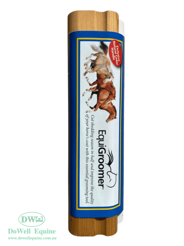 Remove horse hair with Equigroomer