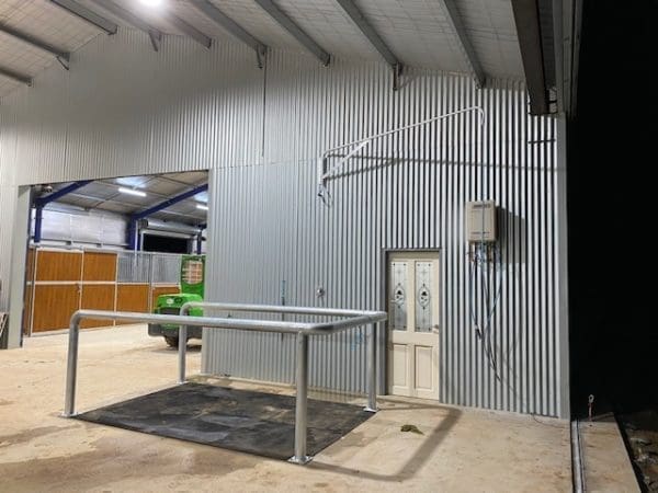 Wrap Around Wash Bay